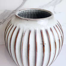 Load image into Gallery viewer, The Leaferie Velde tall flowerpot. ceramic white colour with stripes
