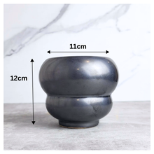 Load image into Gallery viewer, Dalip Flowerpot
