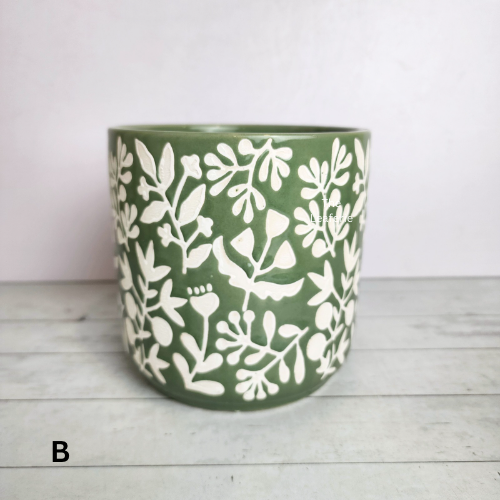 The Leaferie Mira floral ceramic pot