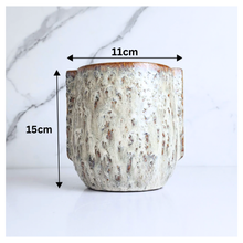 Load image into Gallery viewer, Amal Flowerpot
