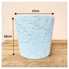 Load image into Gallery viewer, Eilish Flowerpot
