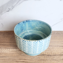 Load image into Gallery viewer, The Leaferie Lia blue flowerpot.ceramic material
