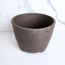 Load image into Gallery viewer, The Leaferie Reimi Series 2 zisha/ purple sand pot. 3 sizes
