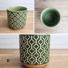 Load image into Gallery viewer, The Leaferie Mini pots Series 9. 9 designs ceramic pot. Pot D
