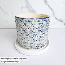 Load image into Gallery viewer, The Leaferie Esme Flowerpot. blue and white ceramic pot
