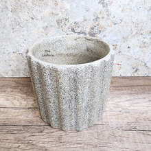 Load image into Gallery viewer, The Leaferie Moulin Flowerpot. 2 designs ceramic pot.
