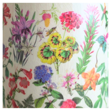 Load image into Gallery viewer, The Leaferie Elsie flowerpot. ceramic floral pot. 
