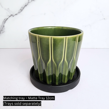 Load image into Gallery viewer, The Leaferie edda green ceramic pot.
