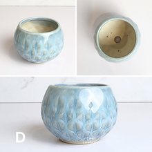 Load image into Gallery viewer, The Leaferie Petit pots Series 10 . 12 designs of ceramic mini pots. view of all  design D

