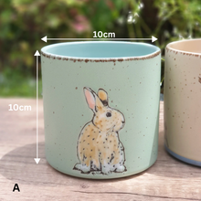 Load image into Gallery viewer, Patmos Flowerpot (2 designs)
