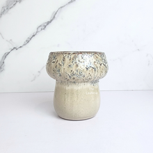 Load image into Gallery viewer, The Leaferie Miso mushroom pot. ceramic material
