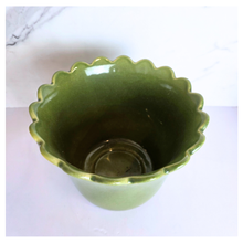 Load image into Gallery viewer, Marrel Green ceramic planter with scalloped edge on a light background, featuring the LEAFERIE brand.
