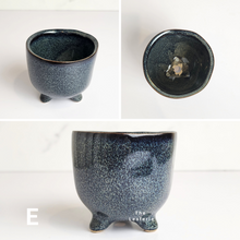 Load image into Gallery viewer, The Leaferie Petit Pots Series 11 . 12 designs mini ceramic pots. view of design E
