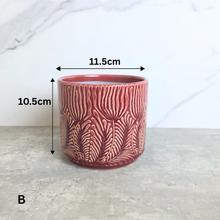 Load image into Gallery viewer, Roselle Flowerpot
