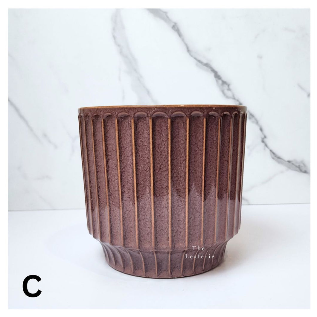 Kaira Flowerpot (3 Colours)