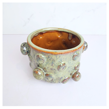 Load image into Gallery viewer, Maisie Flowerpot (2 sizes)
