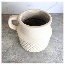 Load image into Gallery viewer, The Leaferie Nuvora jug pot. 2 colors blue and white. ceramic material
