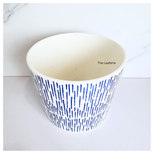Load image into Gallery viewer, The Leaferie Marin blue and white ceramic pot.
