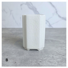 Load image into Gallery viewer, The Leaferie Bonsai 94 tall Green ceramic planter with dimensions marked on a white background
