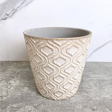 Load image into Gallery viewer, Agora Flowerpot
