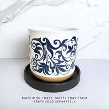 Load image into Gallery viewer, Asti Flowerpot

