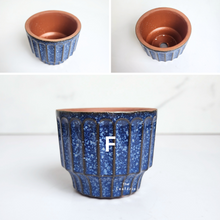 Load image into Gallery viewer, The Leaferie Petit Pots Series 17 ( 12 designs ceramic mini pots. Suitable for succulents
