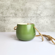 Load image into Gallery viewer, The Leaferie Lyon Hanging planter. 2 sizes green planter . ceramic material. 
