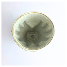 Load image into Gallery viewer, Hannie ceramic vase labeled 'Hannie' on a marble background with 'LEAFERIE' branding.
