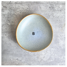 Load image into Gallery viewer, The Leaferie Izen trays. 4 colors ceramic tray
