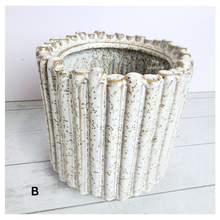 Load image into Gallery viewer, Olympia Flowerpot (2 designs)
