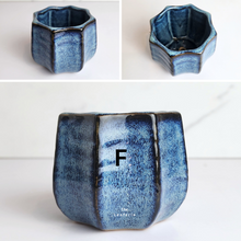 Load image into Gallery viewer, The Leaferie Petit Pots Series 12 . mini small ceramic pot. 9 designs. Design F
