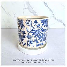 Load image into Gallery viewer, Boreal Ceramic planter with blue floral pattern on a light gray background, featuring the brand 'LEAFAERIE'.
