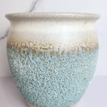 Load image into Gallery viewer, The Leaferie Anika Big pot. 2 designs ceramic pot
