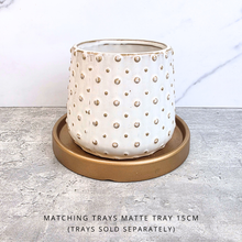 Load image into Gallery viewer, Laura Flowerpot
