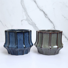Load image into Gallery viewer, Lilo Flowerpot
