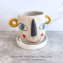 Load image into Gallery viewer, Faccia Hand-painted Flowerpot
