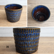 Load image into Gallery viewer, The Leaferie Mini pots Series 9. 9 designs ceramic pot. Pot H
