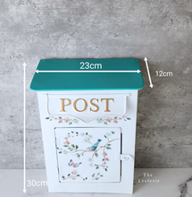 Load image into Gallery viewer, Clodagh Post box
