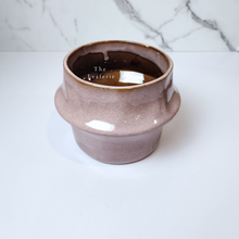 Load image into Gallery viewer, The Leaferie Harsha pink pot 2 sizes made of ceramic. front view
