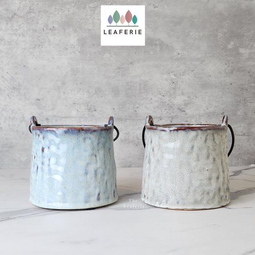 The Leaferie Mari bucket ceramic plant pot. front view