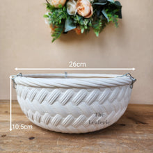 Load image into Gallery viewer, Deima white hanging plant pot. with metal chain. front view and size
