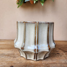 Load image into Gallery viewer, The Leaferie Imogen beige ceramic flowerpot
