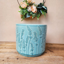 Load image into Gallery viewer, The Leaferie Saone plant pot . 2 colours and sizes. ceramic material. front view of maxi
