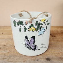 Load image into Gallery viewer, The Leaferie Lyon hanging pots series 11. 3 designs ceramic pot. Pot B
