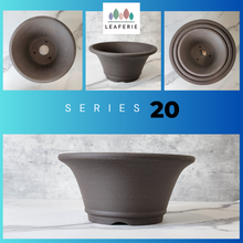 Load image into Gallery viewer, The Leaferie Bonsai plant pots Series 20. Material Zisha 3 sizes . Front view of all sizes
