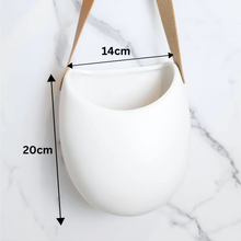 Load image into Gallery viewer, Pari Wall Hanging Flowerpot

