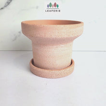 Load and play video in Gallery viewer, Yara Terracotta Flowerpot with Tray
