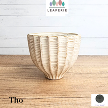 Load image into Gallery viewer, Tho Flowerpot

