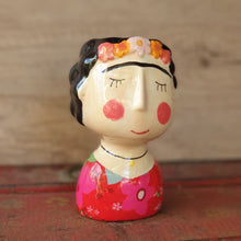 Load image into Gallery viewer, The Leaferie chinoiserie plant pot. ceramic figurine flowerpot . front view close up
