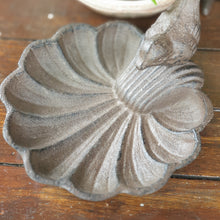 Load image into Gallery viewer, The Leaferie Barry Cast Iron bird tray. close up. top view
